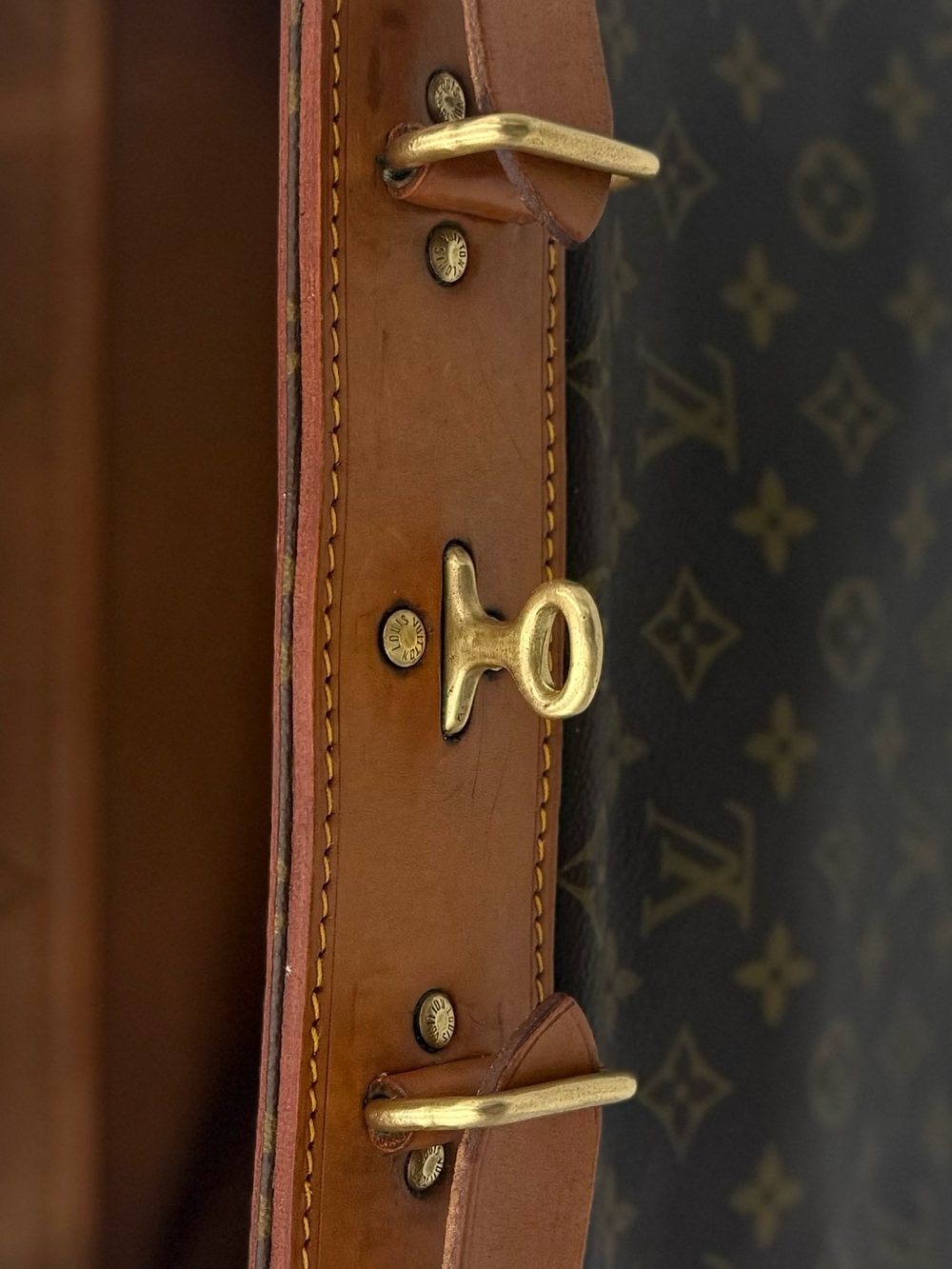LOUIS VUITTON 1854 PARIS • STEAMER 35 BAG • Made in FRANCE - Picture 7 of 16